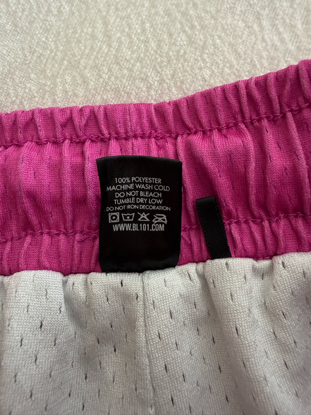 BL101 Athletic Shorts in Fuchsia with Graphic Accent - Picture 4 of 5